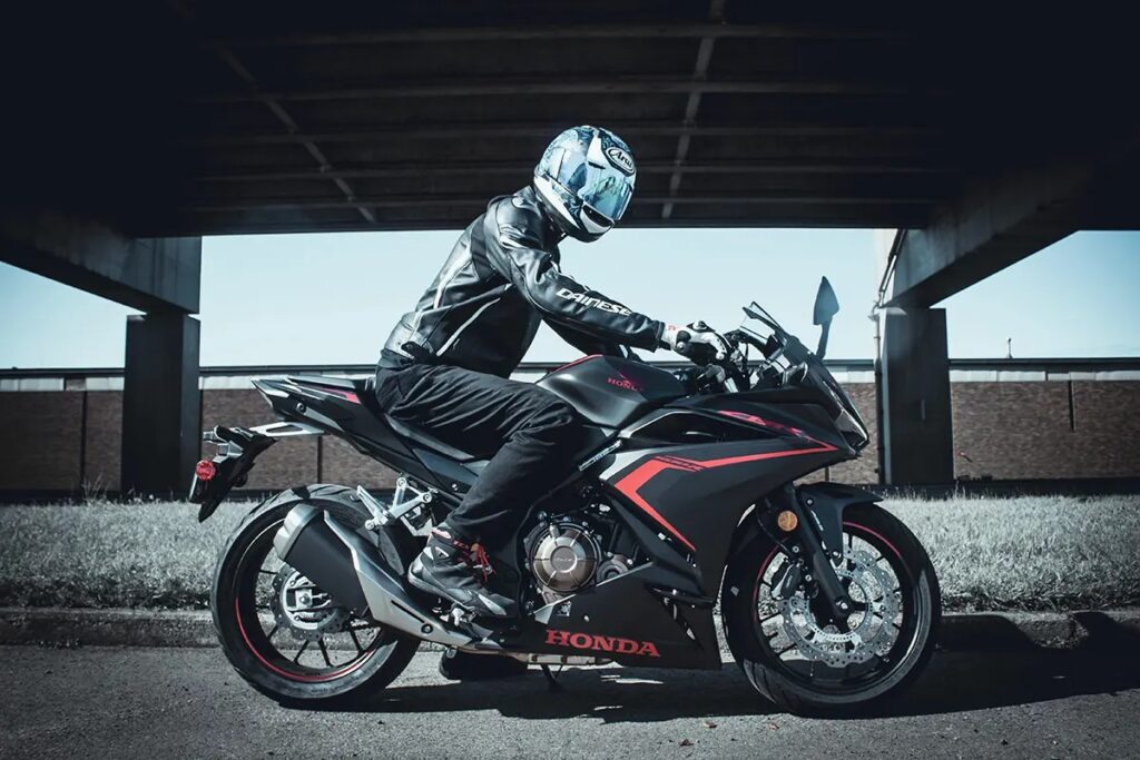 Rachat moto paiement immédiat Igny 1 Rachat moto paiement immédiat vers Igny