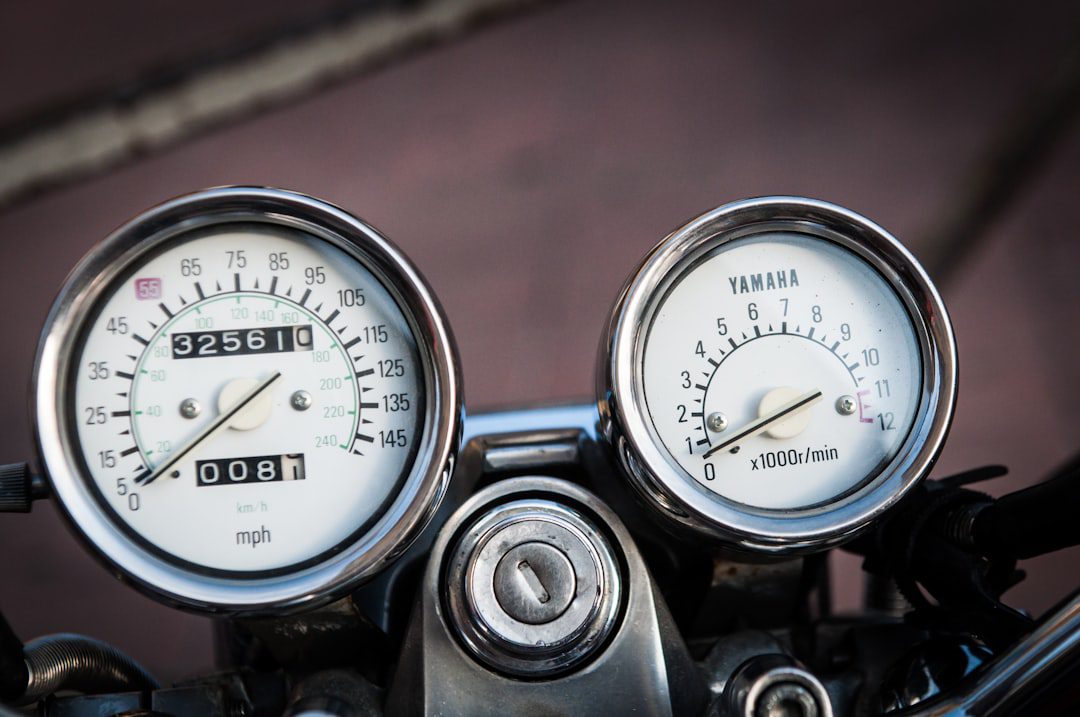 Vendre sa moto rapidement : 7 astuces efficaces pour réussir en 2026 1 Estimation du prix d'une moto d'occasion avec la cote Argus